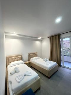 Villa Besnik - 3