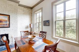 Gordon Street Retreat - Savannah - 6