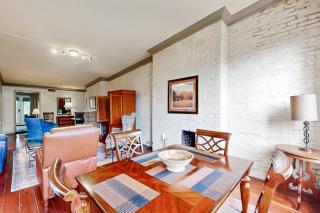 Gordon Street Retreat - Savannah - 5