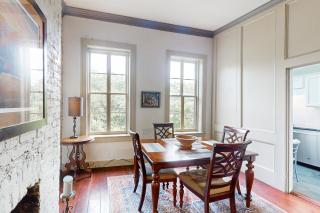 Gordon Street Retreat - Savannah - 3