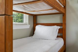 New & Central 2BR Home with Patio - Austin - 2