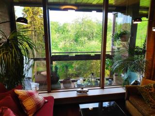 Next door to the President, 70's vintage luxury - 7