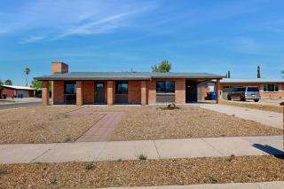 The Happy Hacienda - Tucson - 9