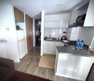 Brand-new and Elegant Apt, recently furnished - Bogotá - 6
