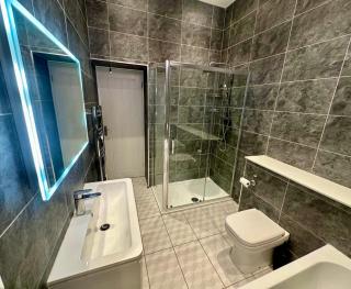 Mode Sea View Apartment - Lytham St Annes - 5