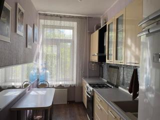 Cozy City Apartment - 7