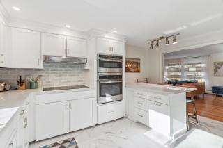 Washington's Rye House AC Bikes New Kitchen - Rye - 9