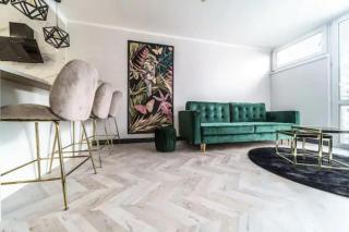 Grzybowska Luxury and Modern-City Center - Warsaw - 9