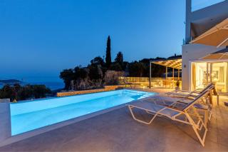 Villa Amarilia - Lákones - 9