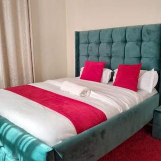 Grace Luxury Suites - Kiserian - 2
