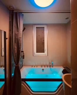 Brest center - 2 bedrooms - 4 pers - with parking - 9