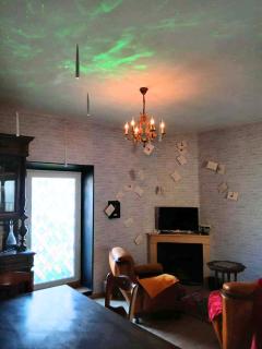 Logement Sorcier avec Immersion magique, Déco unique, Clim et jardin - 9