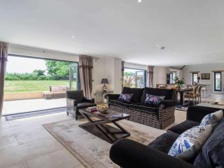 2 bed in Lound 82801 - Hopton on Sea - 1