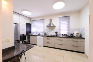 פנטהאוז השומר - 4