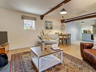 2 Bed in Aberaeron 96072 - Pennant - 1