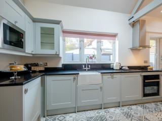2 Bed in Stibbard 79993 - - 6