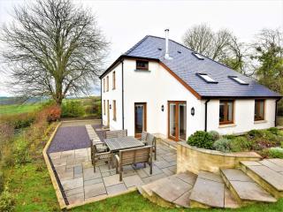 4 Bed in Llandysul 66640 - Llandysul - 0
