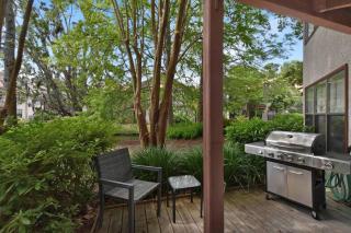 Harbour Oaks 413 - 2