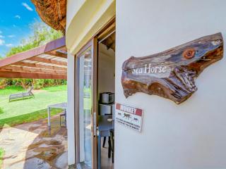 Shrimp Lane Cottages, Sea Horse Chalet - Ballito - 6