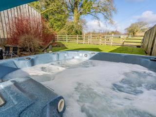 3 Bed in Nantgaredig 56410 - Llanfynydd - 0