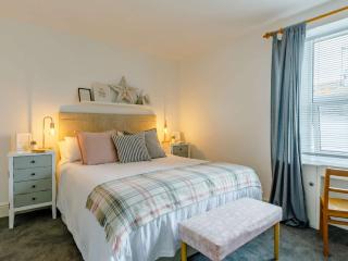 3 Bed in Brixham 64703 - Brixham - 2