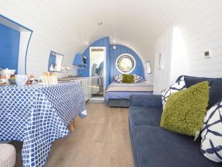 1 Bed in St Davids 62569 - Abercastle - 9