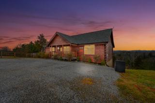 Swimming in the Smokies By Avada Properties - Sevierville - 7