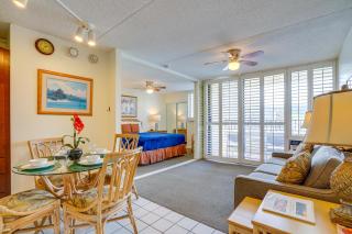 Walk to Waikiki Beach: Deluxe Studio + Pool Access - 6