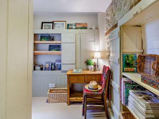 3 Bed in Shaftesbury 92395 - Melbury Abbas - 1