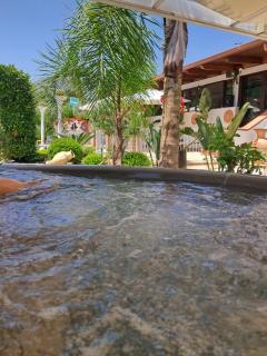 Villa Giselda con idromassaggio - Latina - 9