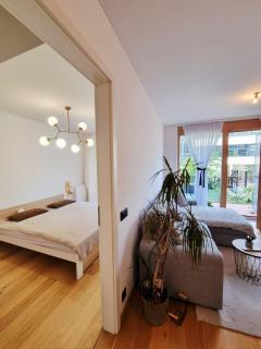 Apartment with Green Terrace and Free Parking - 5