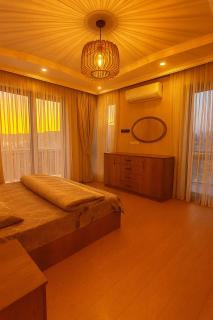Deluxe Villa with Mountain and Sea View - 7