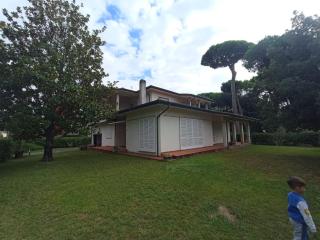 VILLA in VERSILIA vicino al Mare - Lido di Camaiore - 0