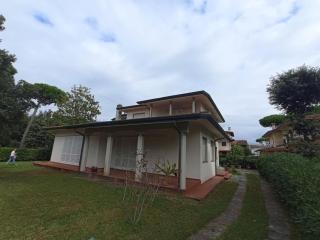 VILLA in VERSILIA vicino al Mare - Lido di Camaiore - 9