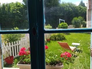 Gite de la Pierre Bleue, Authentique Maison à la campagne - 3