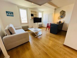 Bandol Appartement Hyper Centre Vue Mer - Bandol - 2
