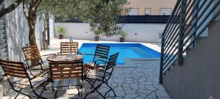 Villa Josip with seaview and heated pool - by TA Leut Agency - 5