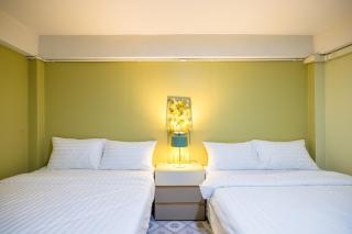 113 Yellow House Hostel - Phuket - 1