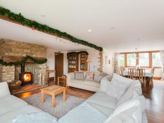 6 Bed in Woodstock CC028 - Stonesfield - 0