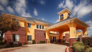 Best Western Fort Worth Inn & Suites - Fort Worth - 3