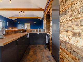 1 Bed in Abergavenny 88015 - Llanover - 1