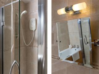 3 Bed in Brecon Town BN037 - 1