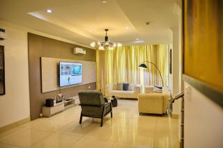 Brentwood Park Finest - Lagos - 1