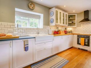 3 Bed in Crickhowell 48309 - - 1