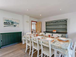 4 Bed in Lulworth Cove DC176 - West Lulworth - 1