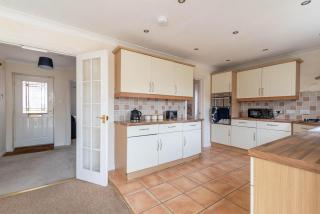 Beautiful 4 Bedroom Home near Bristol - - 6