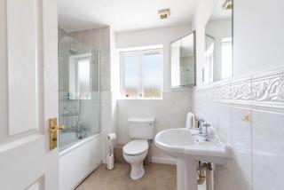 Beautiful 4 Bedroom Home near Bristol - - 5