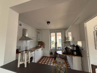 Maison 2 chambres tout confort et 1 salle de jeux pour enfants à proximité du port de la plage et des commerces Parking privatif à OUISTREHAM - Colomby-sur-Thaon - 1