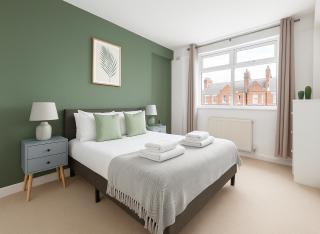 Peaceful 2 Bed Flat in Chiswick - London - 9