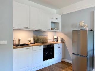 Ferienwohnung Strandallee, Scharbeutz, direkte Strandlage - Scharbeutz - 8